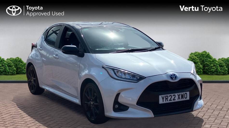 Toyota Yaris 1.5 Hybrid Dynamic 5dr CVT Hybrid Hatchback